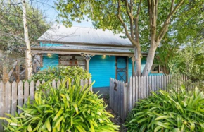 Bonnie's by Lake Daylesford